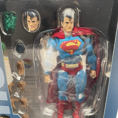 MAFEX SUPERMAN HUSH Ver. Action Figure No.117 Medicom Toy