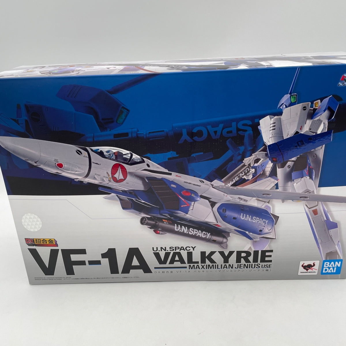 VF-1A Valkyrie Maximilian Jenius Machine Action Figure Macross DX Chogokin Japan