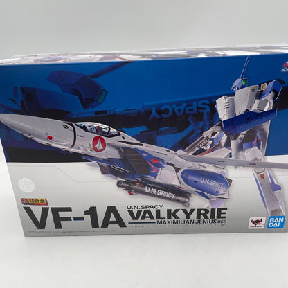 VF-1A Valkyrie Maximilian Jenius Machine Action Figure Macross DX Chogokin Japan