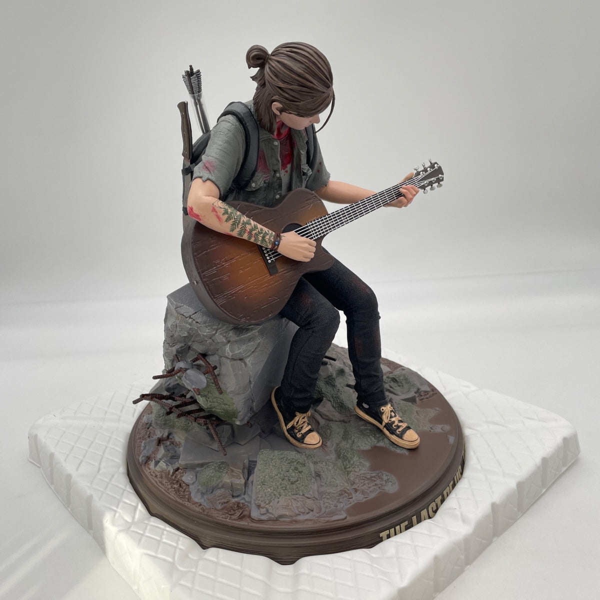 The Last Of Us Part II 2 Official Collectors Edition Ellie Statue Figure Japan