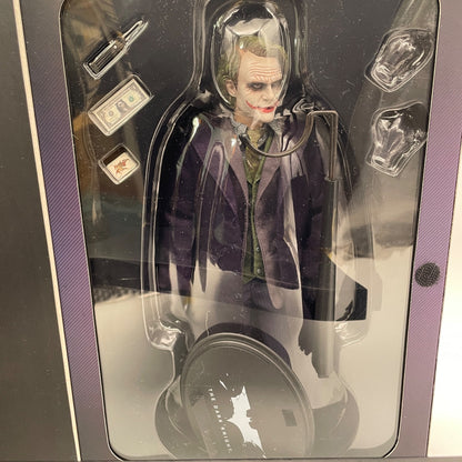 Hot Toys Movie Masterpiece The Dark Knight The Joker 1/6 MMS68 Action Figure