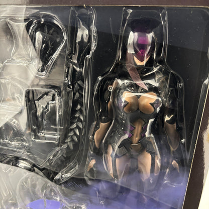 DC Comics VARIANT PLAY ARTS Kai Batman Catwoman DESIGNED BY TETSUYA NOMURA
