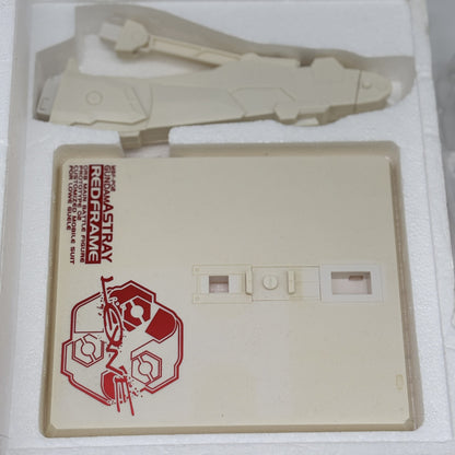 BANDAI METAL BUILD Mobile Suit Gundam SEED ASTRAY Red Frame 180mm Action Figure