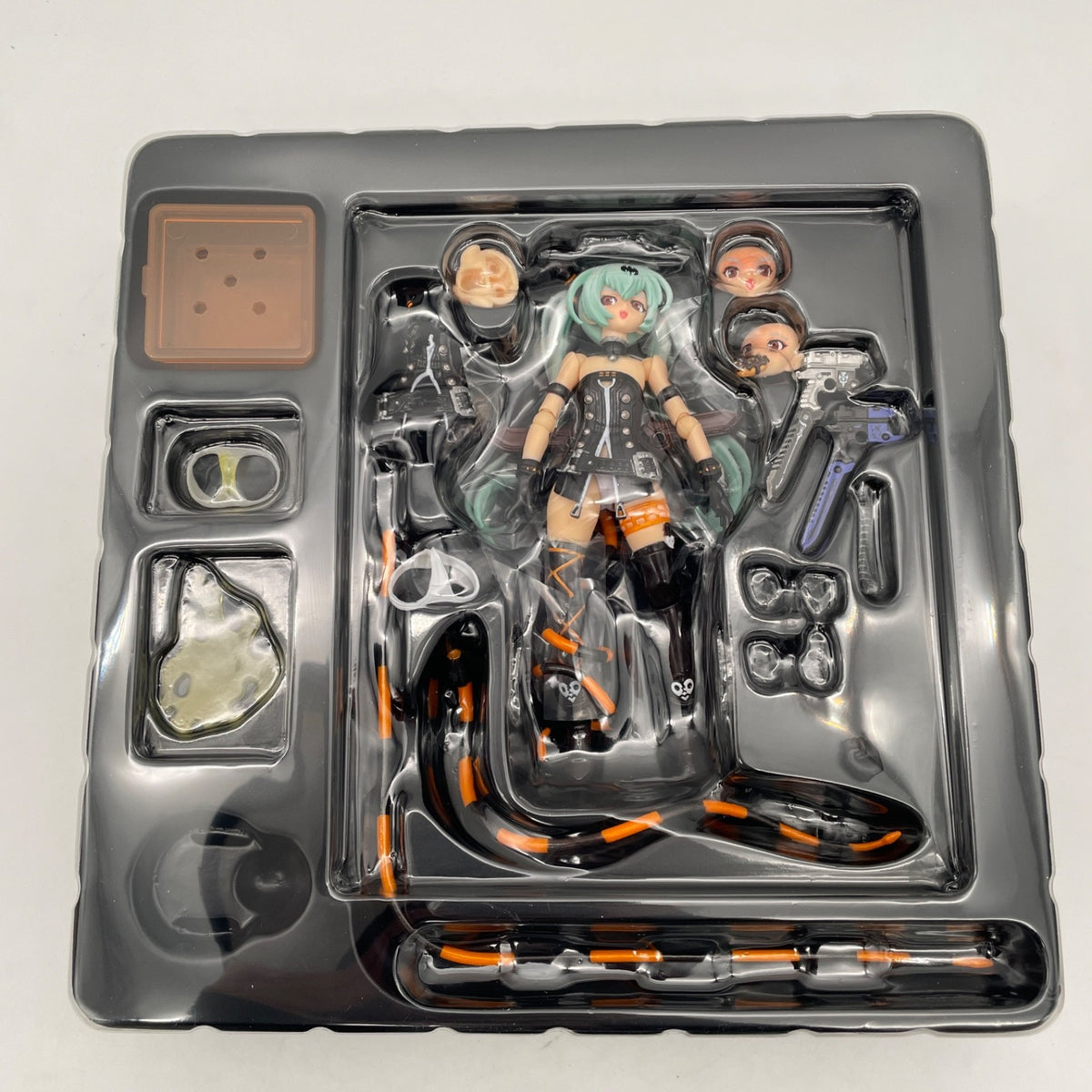 Revoltech Queens Blade Queens Gate Alice Extra Figure Kaiyodo Japan Import Toy