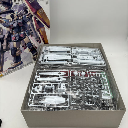 1/100 MG FA-78 Full Armor Gundam Ver.Ka (GUNDAM THUNDERBOLT Ver.) BANDAI