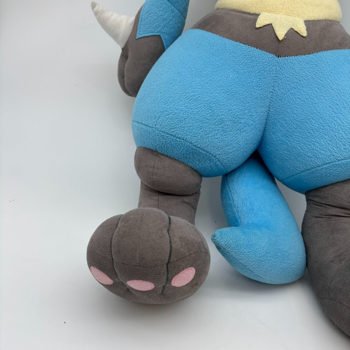Pokemon Center Online Limited Life-Size Lucario Jumbo Plush 1/1