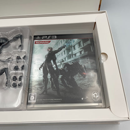 PS3 Metal Gear Rising Revengeance Premium Package Limited Edition Figure Book CD