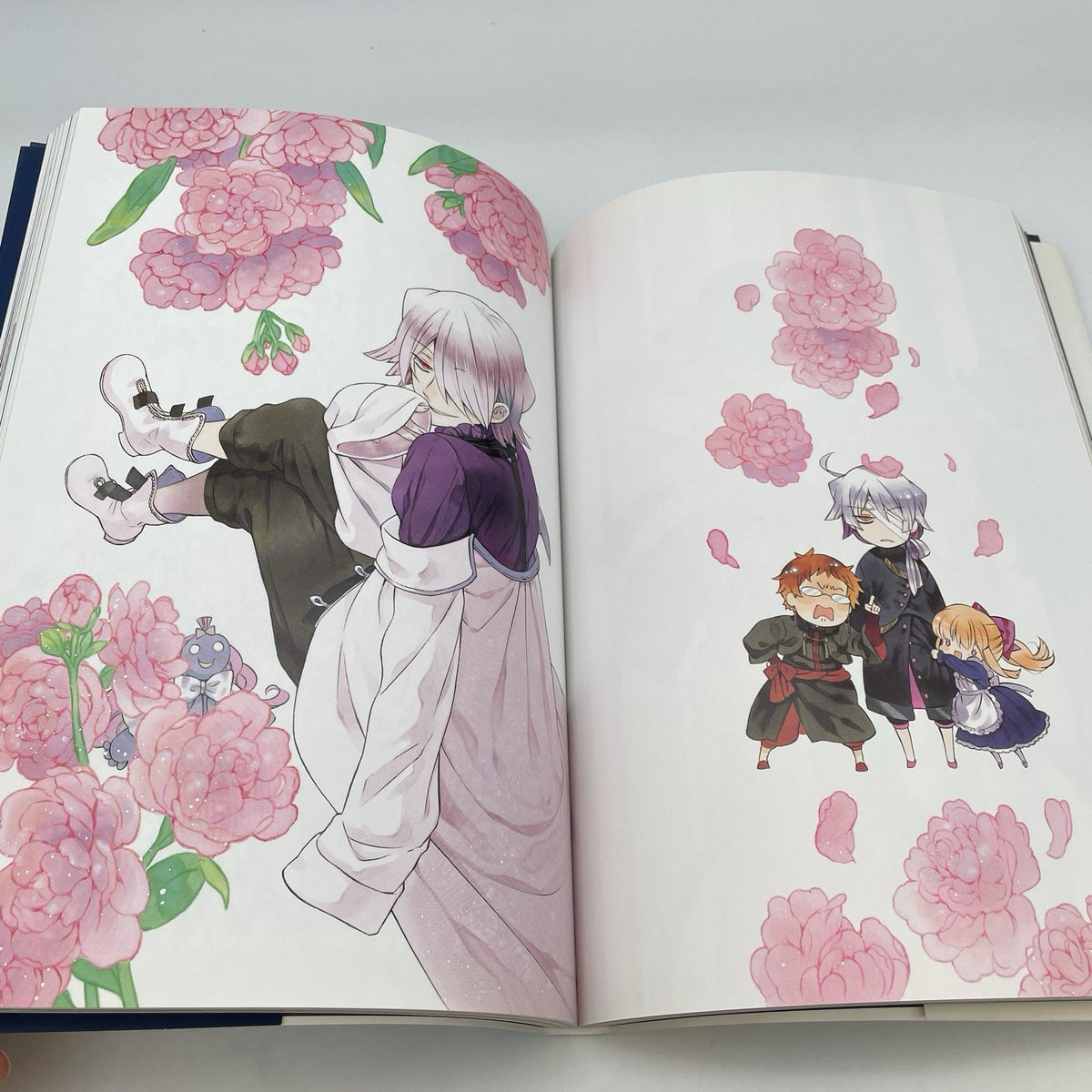 Pandora Hearts: There is. Jun Mochizuki 2nd Art Book Square Enix Japan