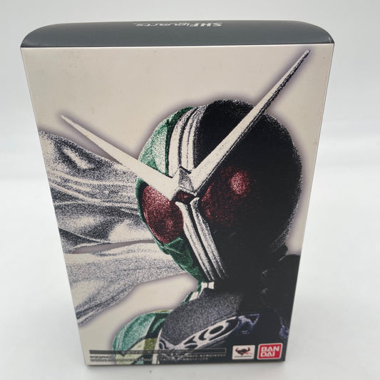 S.H.Figuarts Kamen Rider W Cyclone Joker Figure Shinkocchou BANDAI