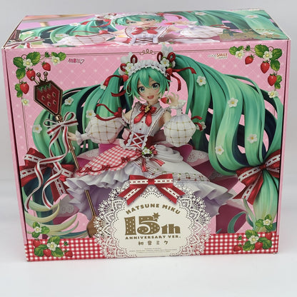 Hatsune Miku 15th Anniversary Ver. 1/7 Scale Figure Good Smile Company Japan
