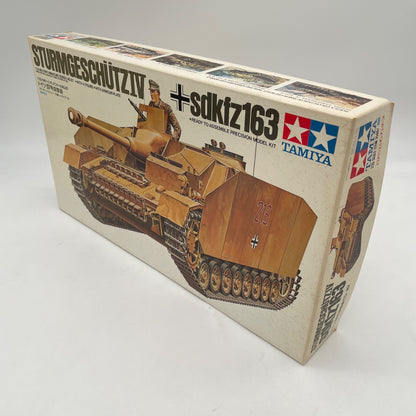 1/35 Tamiya German StuG IV Assault Gun WWII Plastic Model Kit No87 JAPAN