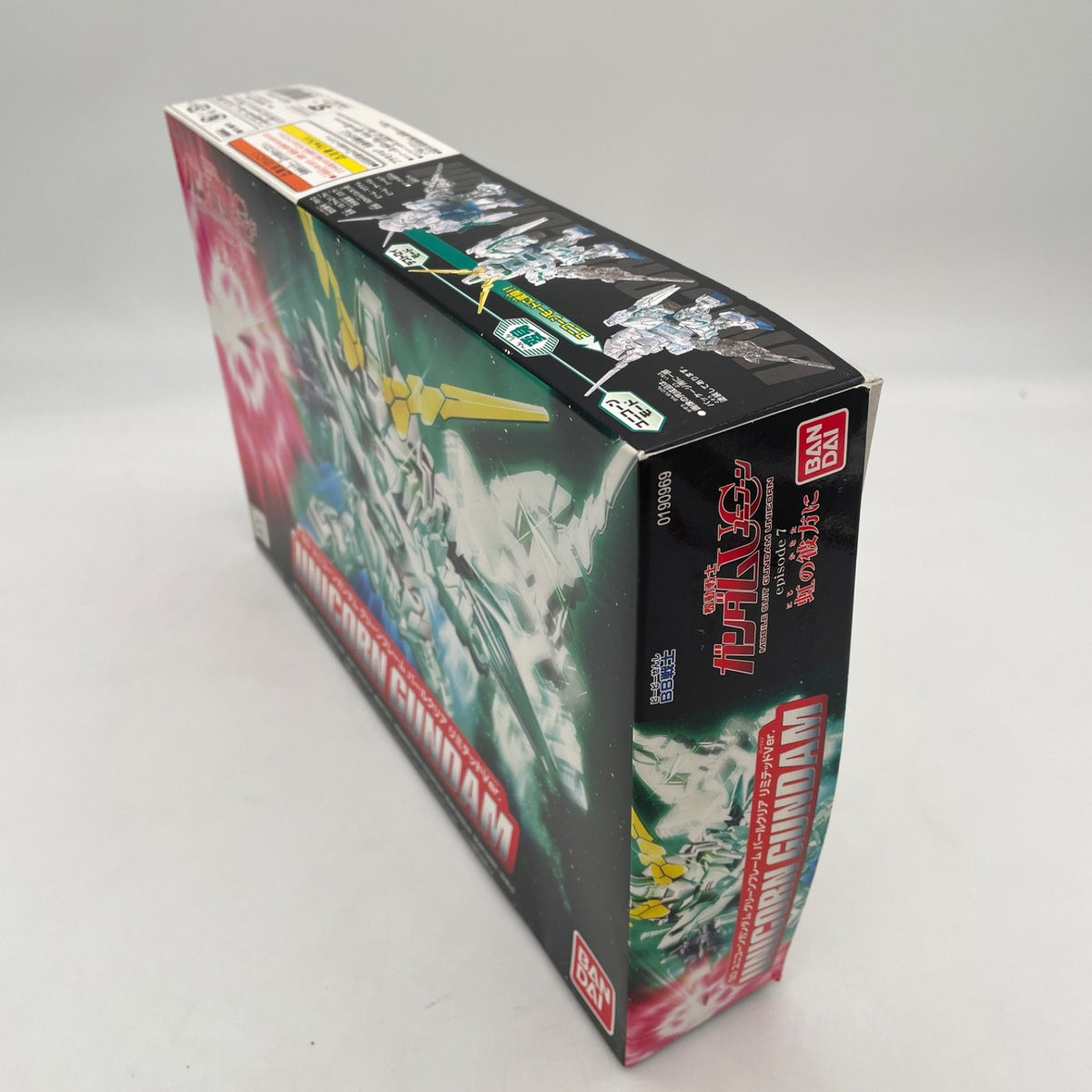 BB Senshi RX-0 Unicorn Gundam Green Frame Pearl Clear Limited Ver. Model Kit
