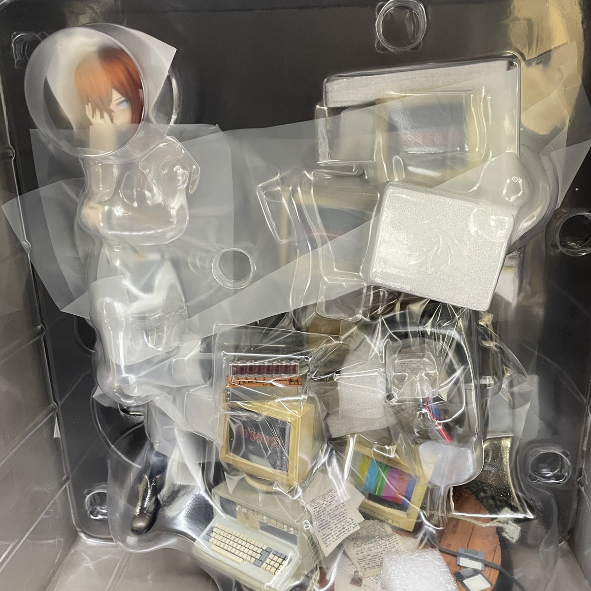STEINS;GATE Kurisu Makise Reading Steiner 1/7 Figure Good Smile Company