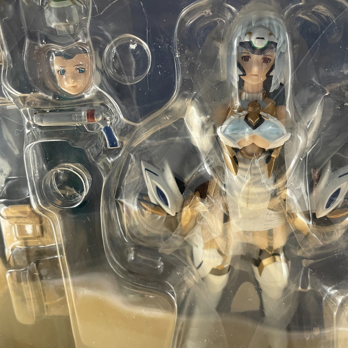 figma KOS-MOS Ver.4 XENOSAGA EPISODE III Figure #095 Max Factory Japan