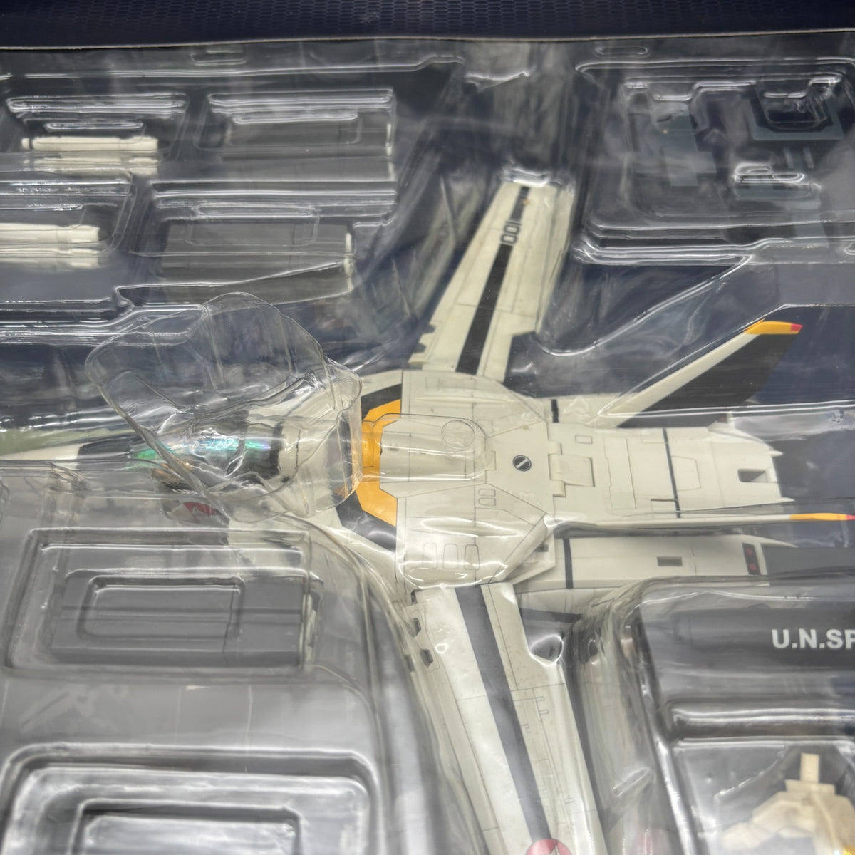 Perfect Transformation 1/60 VF-1S Roy Focker Custom Figure Macross YAMATO
