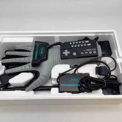 Nintendo Pax Power Glove Famicom Controller NES Family Computer Video Game