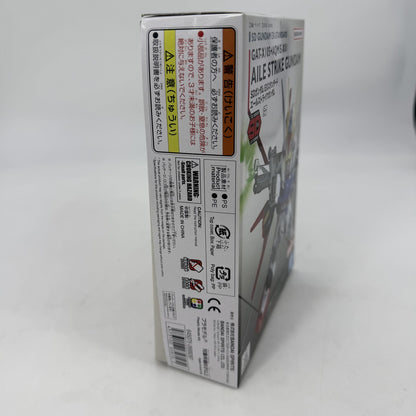 GAT-X105 +AQM E-X01 SD Gundam EX Standard Ale Strike Gundam Gunpla