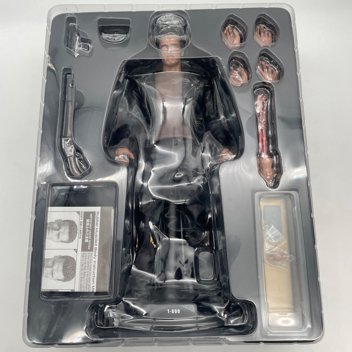 Hot Toys Terminator 2 T-800 1/6 Figure MMS117 Movie Masterpiece T2
