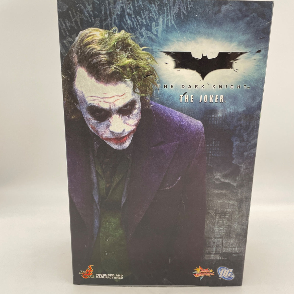 Hot Toys Movie Masterpiece The Dark Knight The Joker 1/6 MMS68 Action Figure