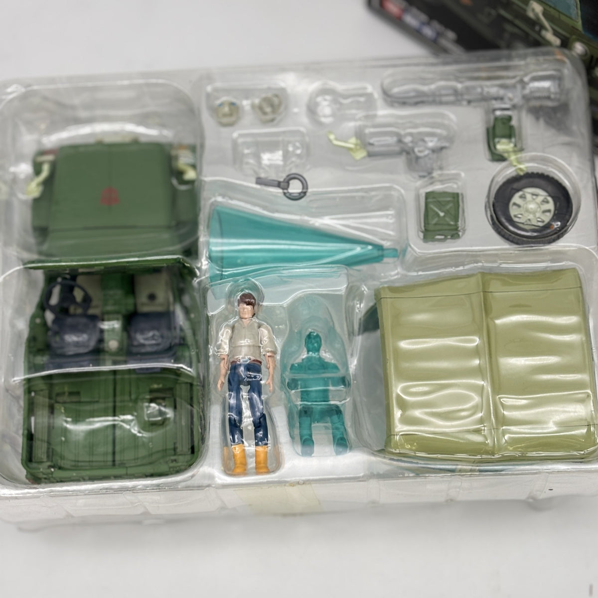 TAKARA TOMY Transformer Masterpiece MP-47 Hound Action Figure Robot from Japan