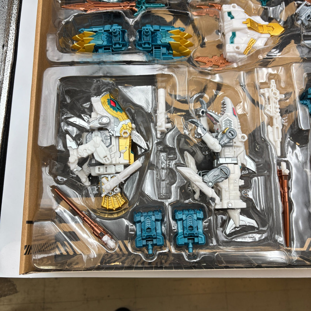 TT-GS10 God Neptune Transformers GENERATION SELECTS Japan Takara Tomy