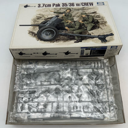 Mr. Hobby 1/35 3.7cm Pak 35/36 w Crew Model Kit JAPAN