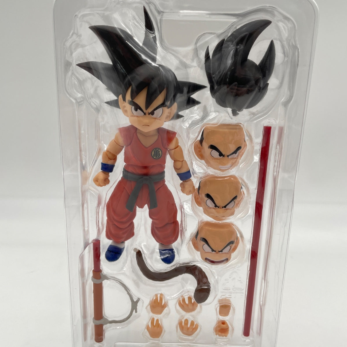 S.H.Figuarts Dragon Ball Son Goku Innocent Challenger Action Figure BANDAI