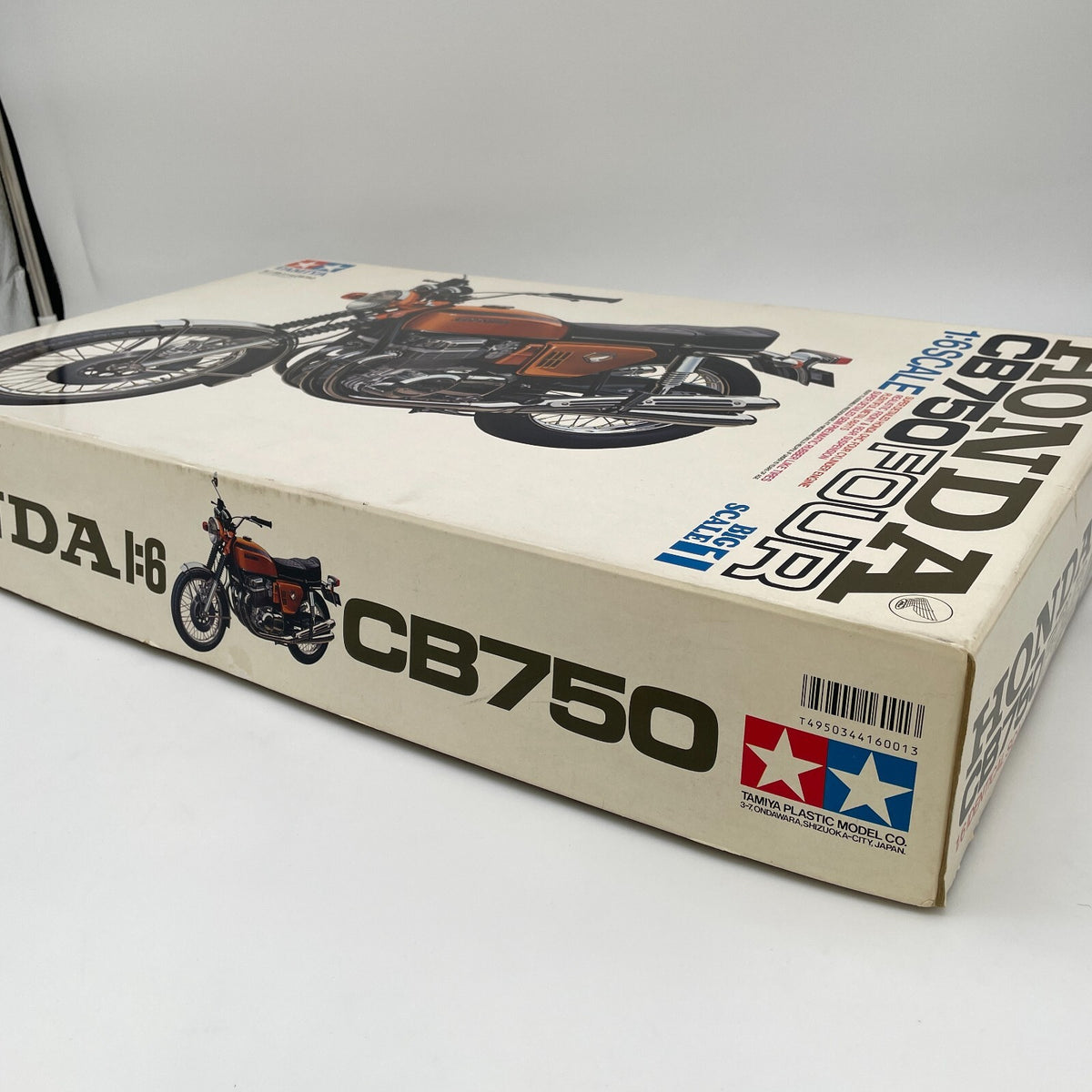 Honda Dream CB750 Four Big Scale 1/6 TAMIYA Plastic Model From Japan