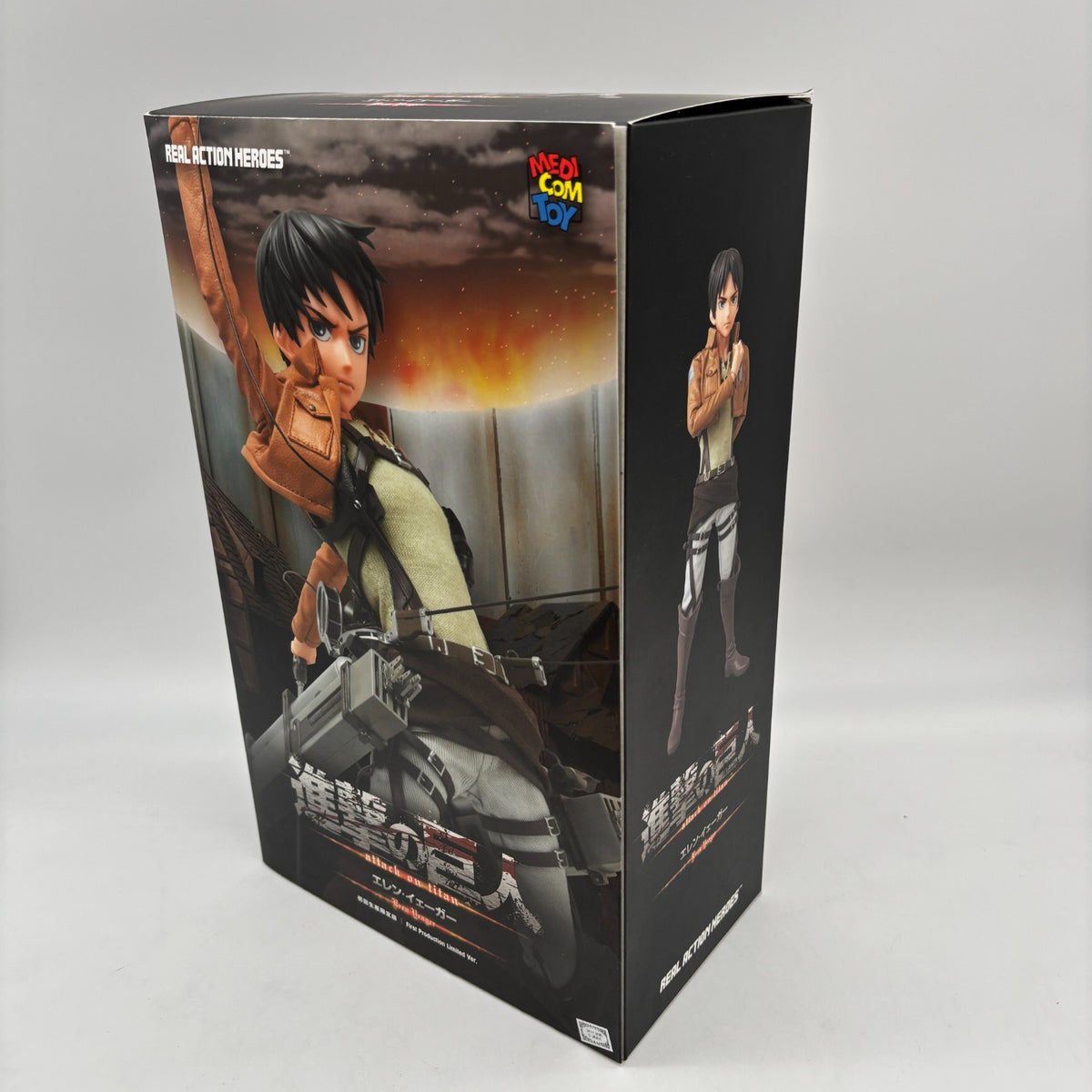 RAH Attack On Titan Eren Yeager 1/6 Scale Real Action Heroes Action Figure