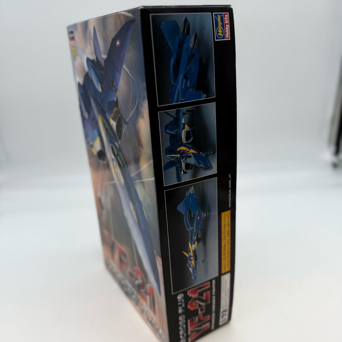 Hasegawa 1/72 Macross Plus YF-21 Fighter Model Kit JAPAN
