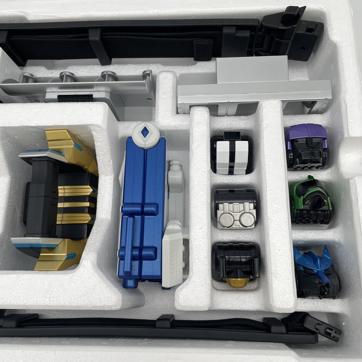 Kamen Rider Ixa CSM Belt Ixalizer COMPLETE SELECTION MODIFICATION BANDAI