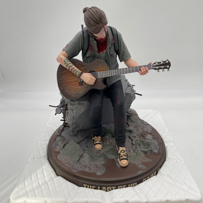 The Last Of Us Part II 2 Official Collectors Edition Ellie Statue Figure Japan