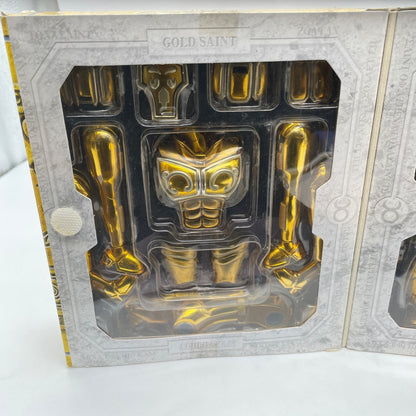 Saint Seiya Myth Cloth Taurus Aldebaran Action Figure BANDAI