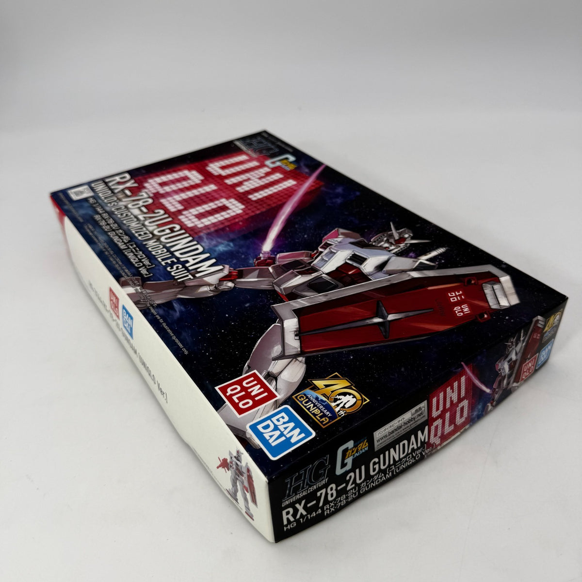 RX-78-2U Gundam UNIQLO Ver 40th Anniversary Bandai HG 1/144 Gunpla Model Kit