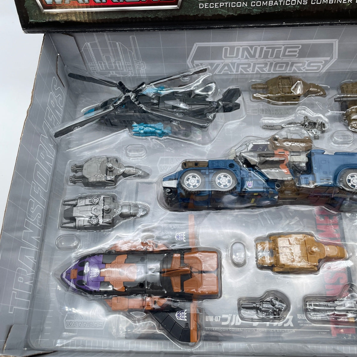 Transformers Unite Warriors UW07 Bruticus Action Figure Takara Tomy Japan