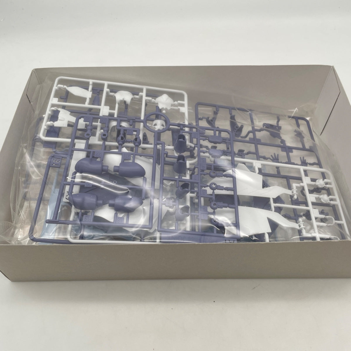 Gundam 1/144 HGBD #023 Mobile Doll Sarah Pla Model KitaGundam 1/144 HGBD JP