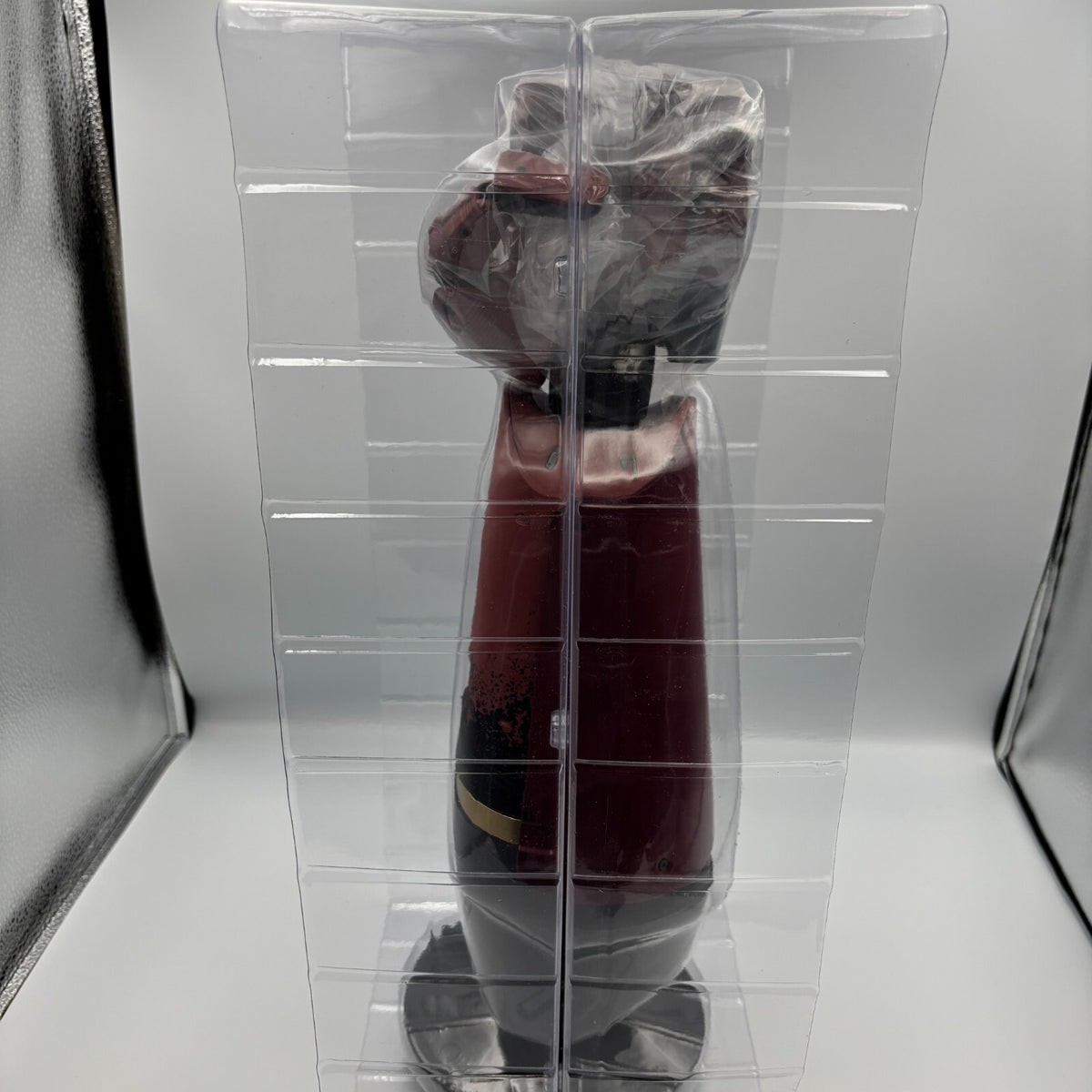 Metal Gear Solid V The Phantom Pain Bionic Arm Premium 1/1 Scale Figure 43cm