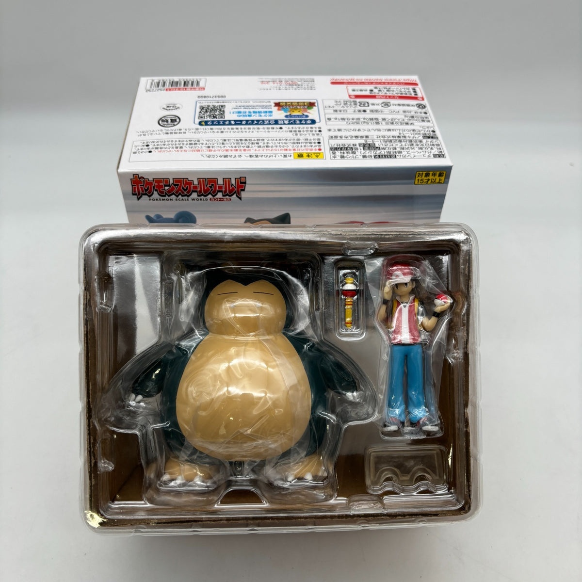 Pokemon Scale World Kanto Red & Snorlax Figure 1/20 Scale BANDAI Japan