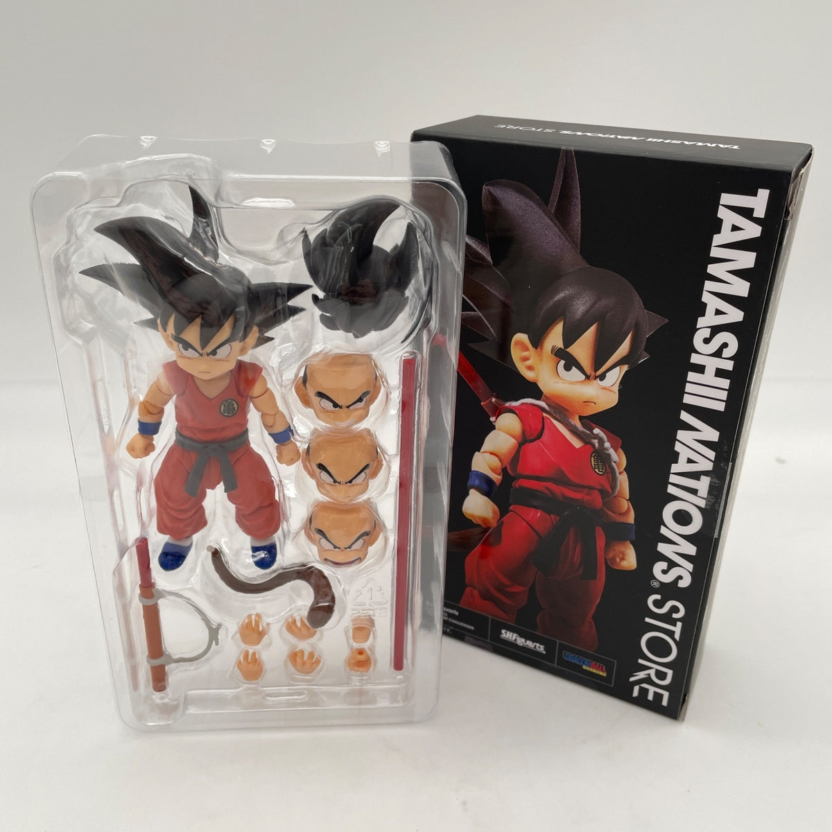 S.H.Figuarts Dragon Ball Son Goku Innocent Challenger Action Figure BANDAI