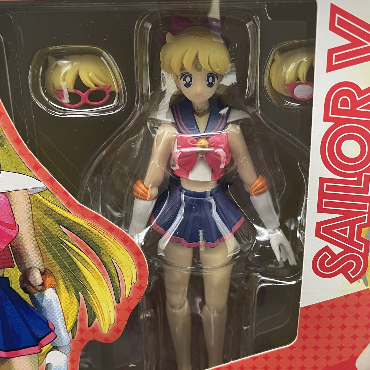 S.H. Figuarts Sailor V Sailor Moon Action Figure Bandai Tamashii Nations JP