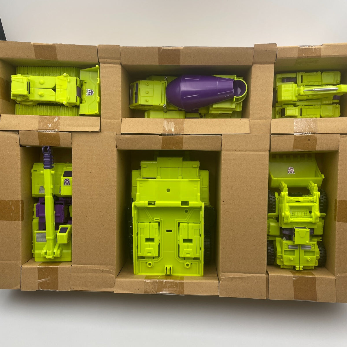 Transformers Unite Warriors Devastator UW-04 Action Figure Takara Tomy