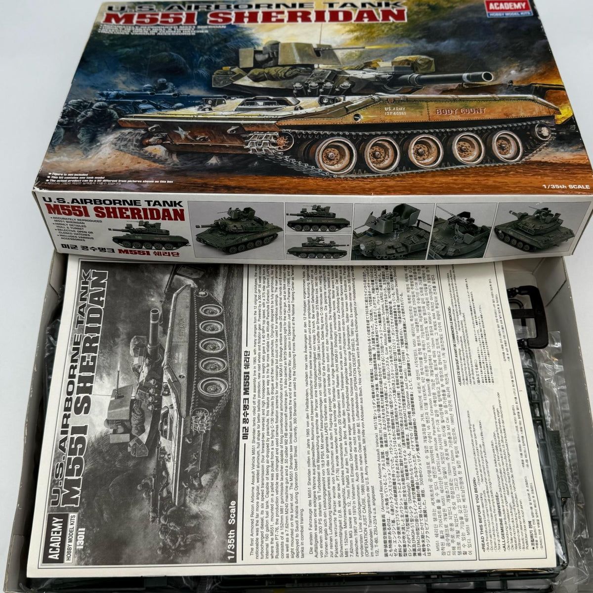 U.S.AIRBORNE TANK M551 Sheridan Model Kit JAPAN