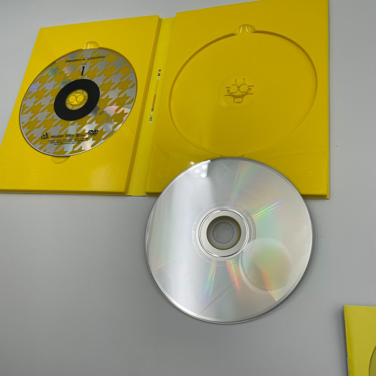 Persona 4 the ANIMATION Limited Edition Blu-ray Vol. 1-10 Complete set Japan