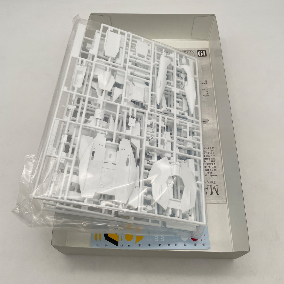 Hasegawa 1/72 Macross VF-1A J S Valkyrie Plastic Model Kit No.19 JAPAN Japan