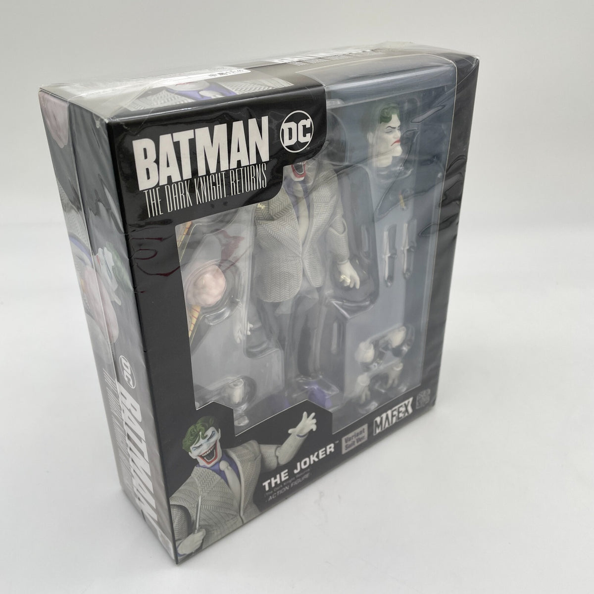 MAFEX THE JOKER (The Dark Knight Returns) Variant Suit Ver. Figure Medibom Toy