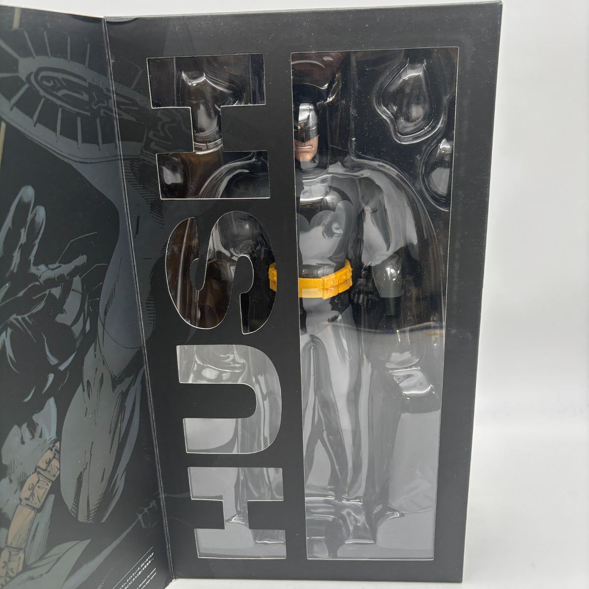 Real Action Heroes RAH Batman HUSH Ver. Black Medicom Toy