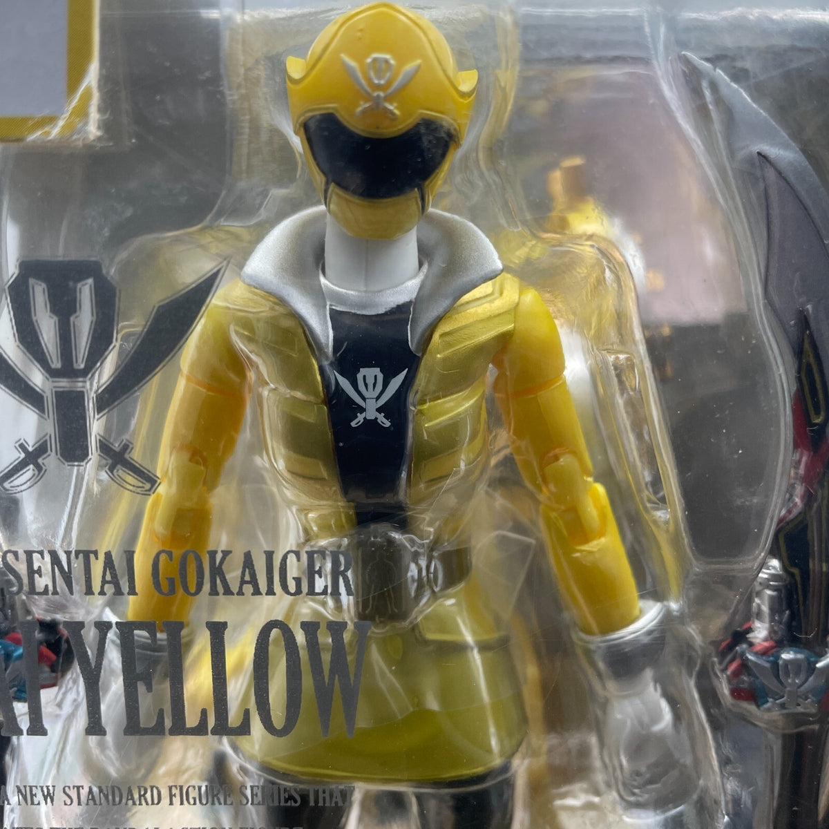 Bandai S.H.Figuarts Kaizoku Sentai Gokaiger Gokai Yellow Action Figure