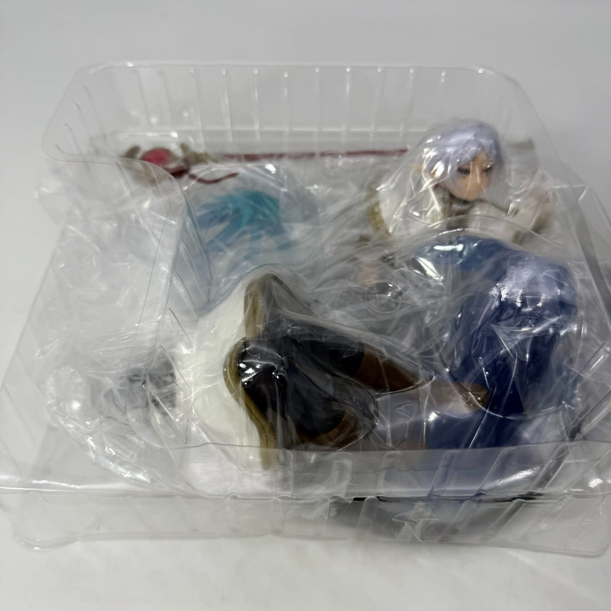AMP Frieren Figure Funeral Freelen TAITO Artist Sserpiece Freiren w/Box JP