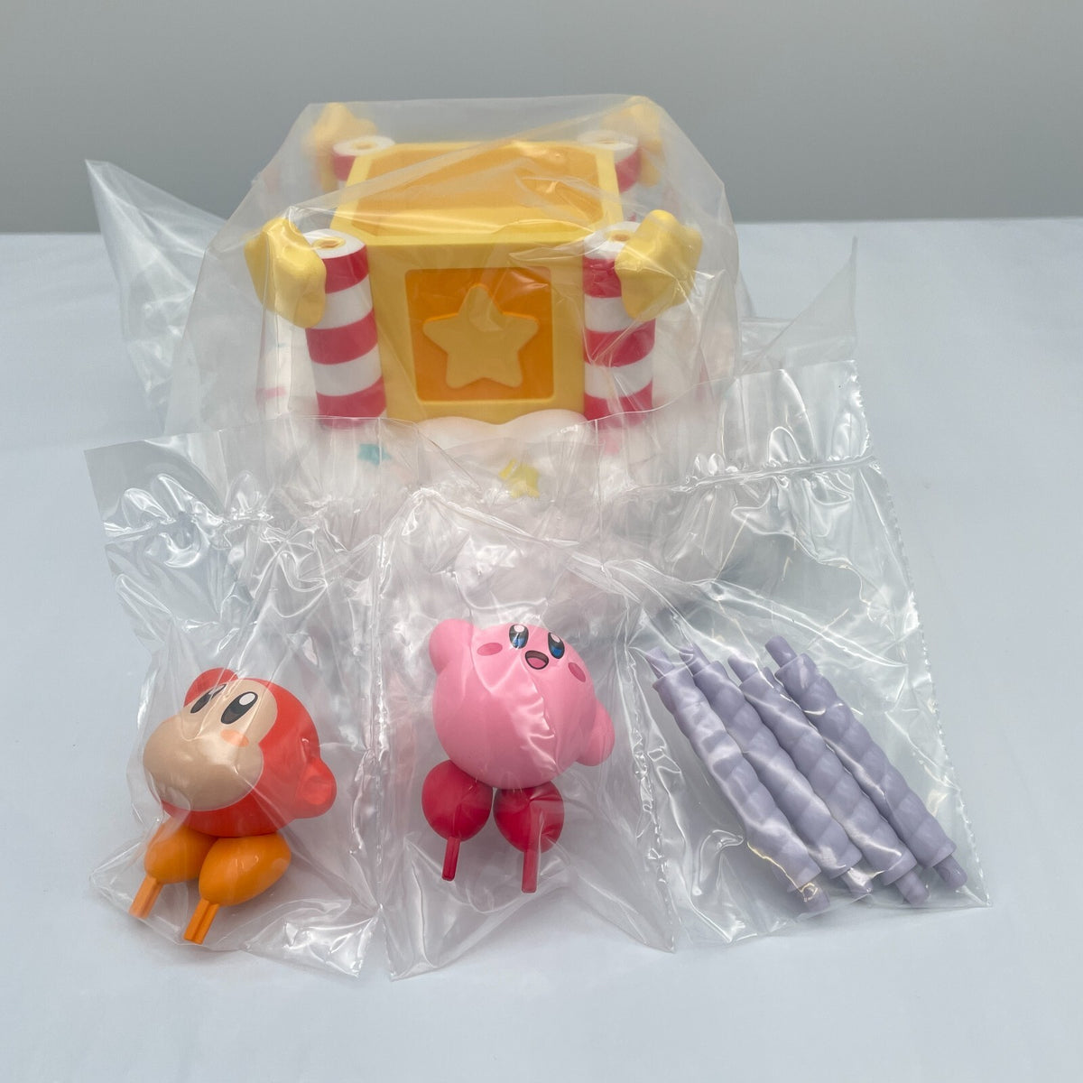 Kirby's Dream Land PUPUPU Balloon Touch Light EIkoh Prize goods JAPAN Figure