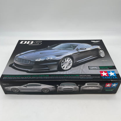 TAMIYA DBS 1/24 Aston Martin Plastic Model Unassembled Sports Car